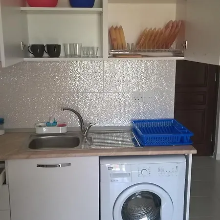 Appartement Long Beach Trikomo